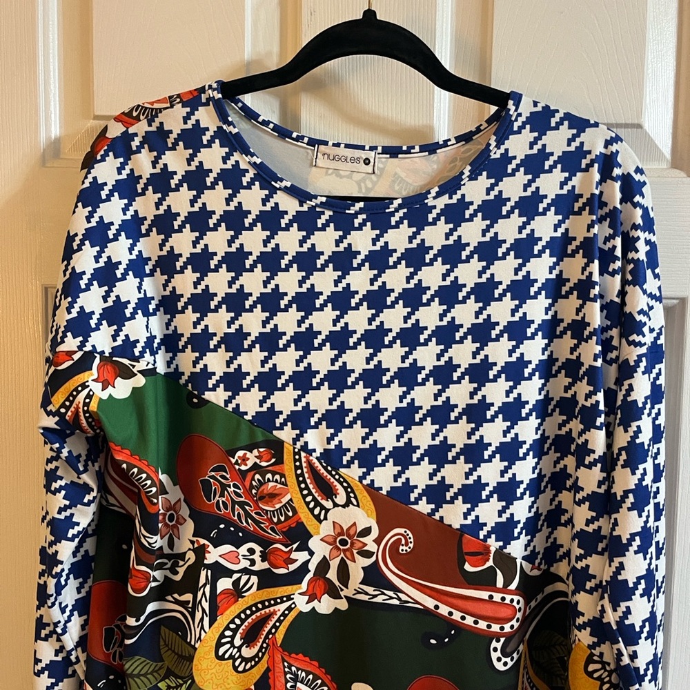 Nuggles Women's Blue and White Patterned Blouse
